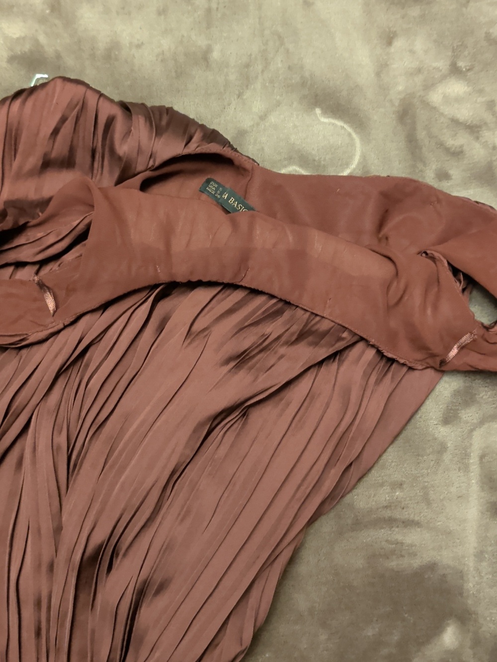 ZARA| Pleated Burgundy Ombre Dress - Sz S/M - Picture 14 of 15